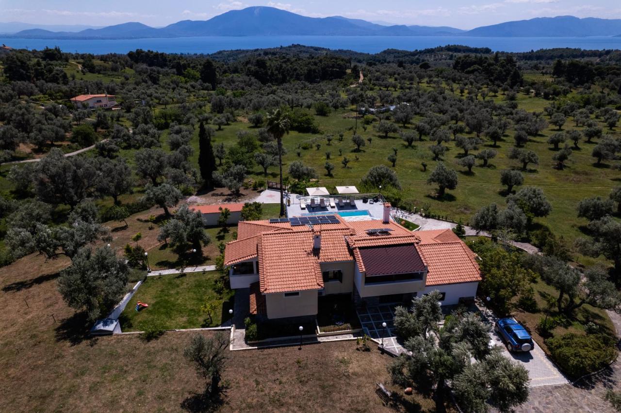 Nerotriviá Kouvelia Country Home Luxury Villa Rental מראה חיצוני תמונה